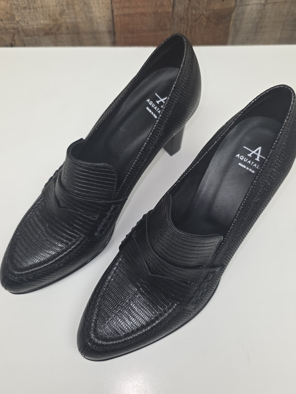 Aquatalia Rella Weatherproof Embossed Leather Penny Loafer Black Heels Size 7.5